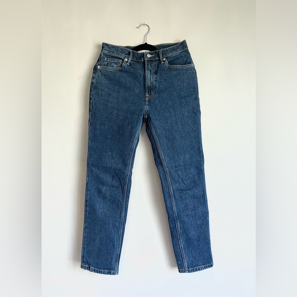 Everlane // Original Cheeky Jean // Washed Midnight // size 27